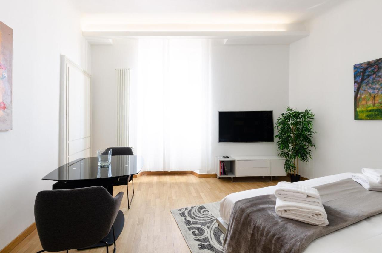 Design Apartment - Spadolini, Campus Bocconi Milano Eksteriør billede